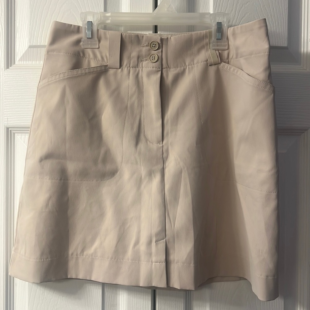 Nike Golf DryFit Khaki Skort (Size 4)